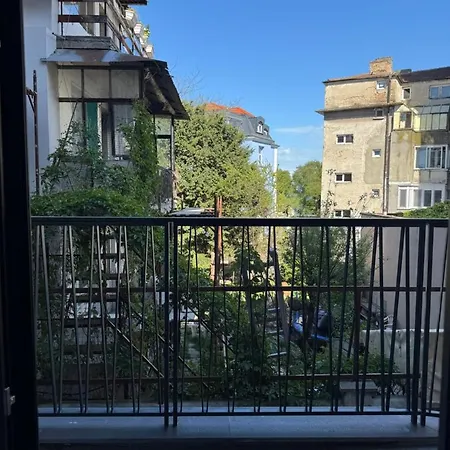 Luxury Brand New Md 2 In Center Apartament
